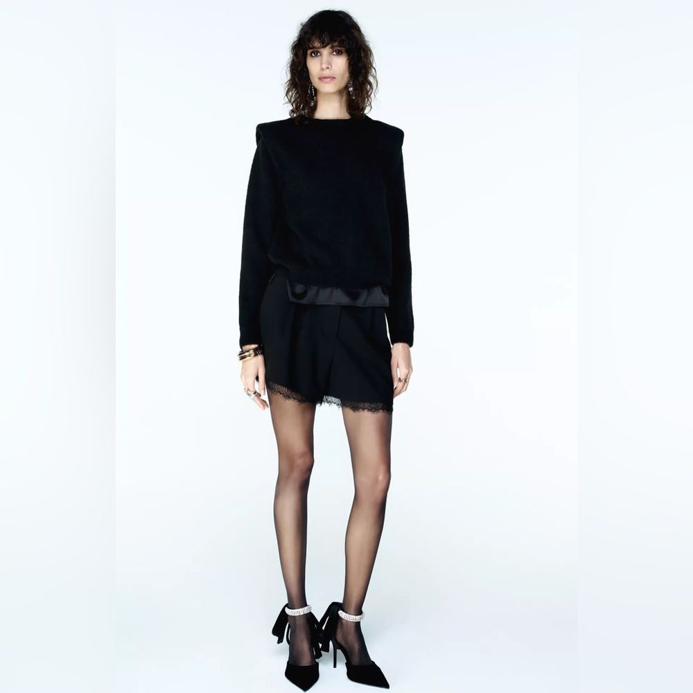 Zara Shoulder Pad V-back Sweater/ Jumper